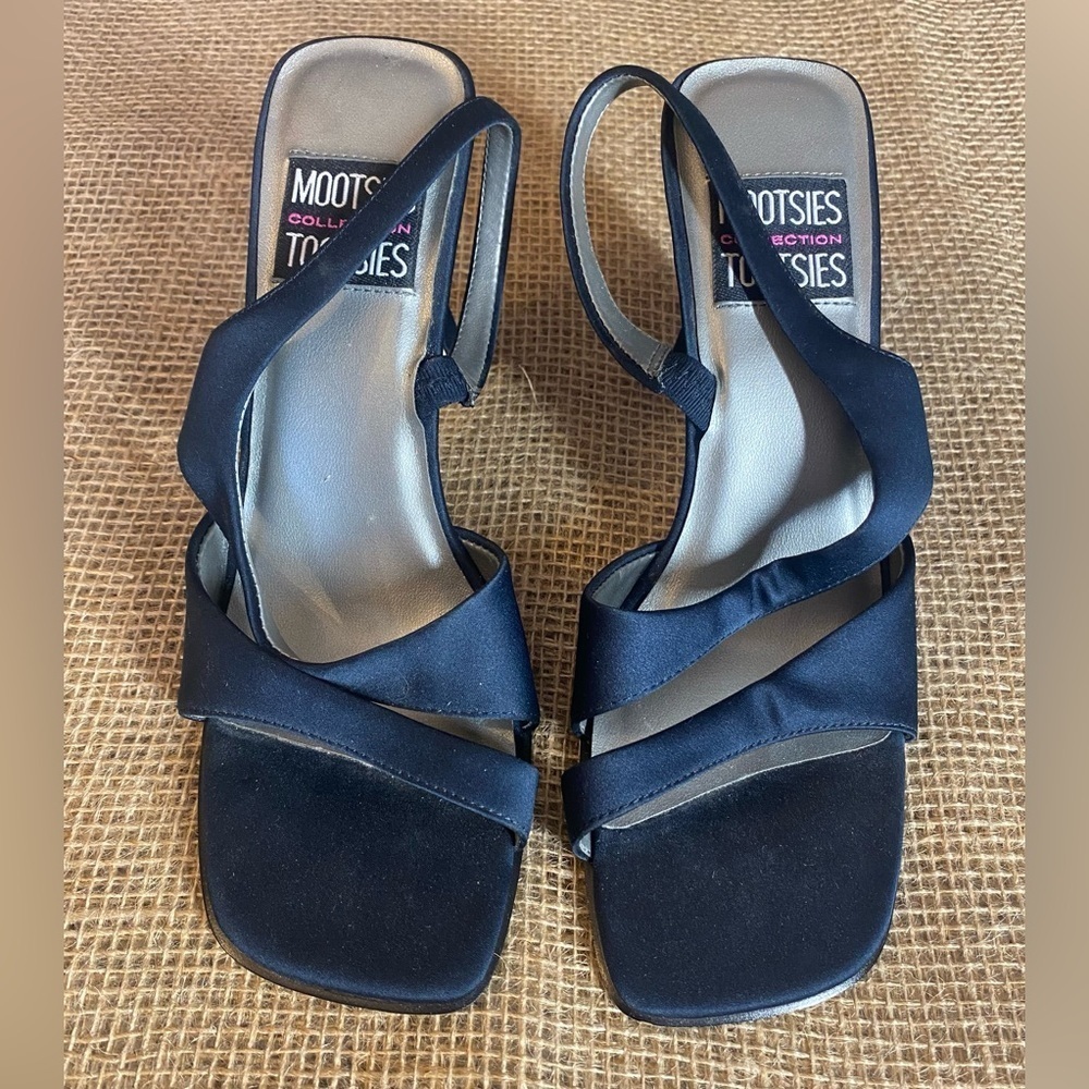 Mootsie Tootsies Navy Blue Satin Sling Back Heels, Size 7.5, 3” Heel Vintage